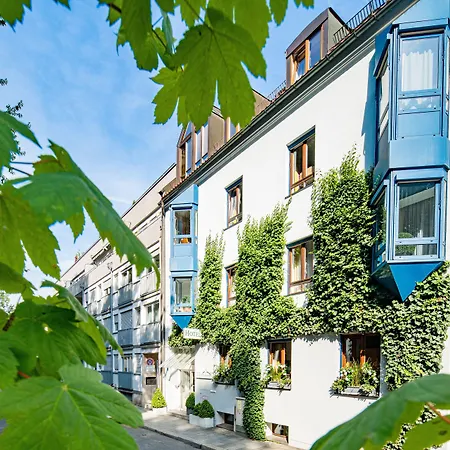 Hotel Am Nockherberg-3