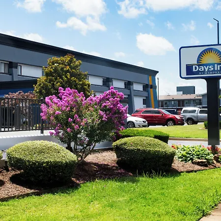 Days Inn By Wyndham Fort Smith-3
