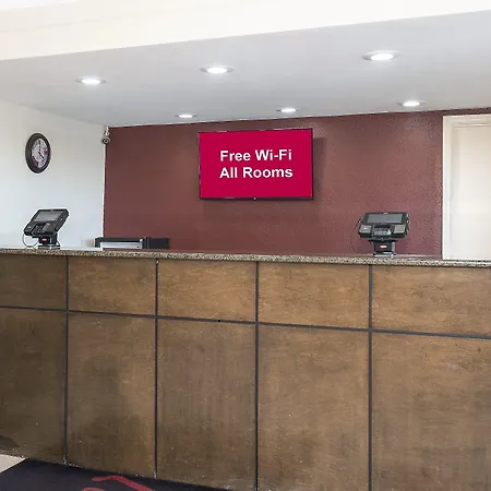 Red Roof Inn Bloomington - Normal/University-2