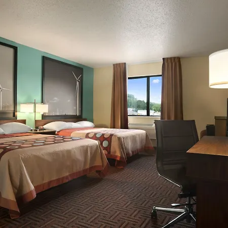 Super 8 By Wyndham East Peoria-2