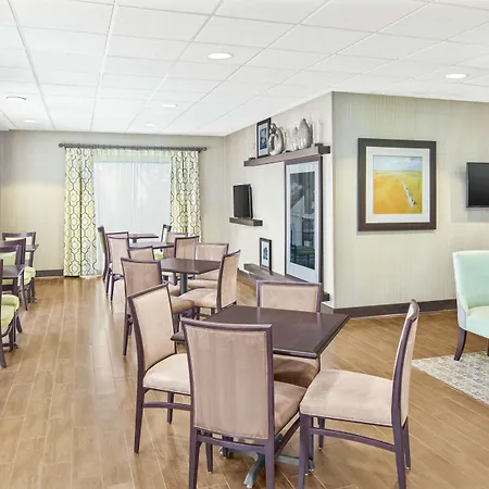 Hampton Inn Thomasville-2