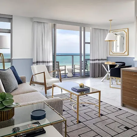 Cadillac Hotel & Beach Club, Autograph Collection-3