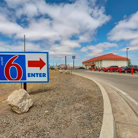 Motel 6-Moriarty, Nm-3