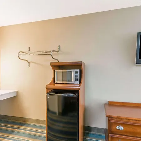Super 8 By Wyndham Greencastle-2