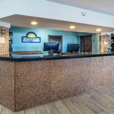 Days Inn By Wyndham Lamar-3