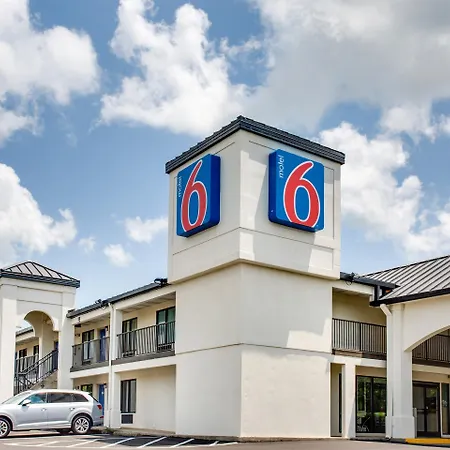 Motel 6-White House, Tn-3