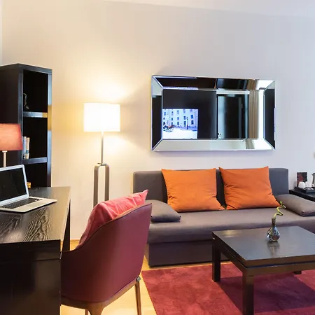 The Levante Rathaus Apartments-2