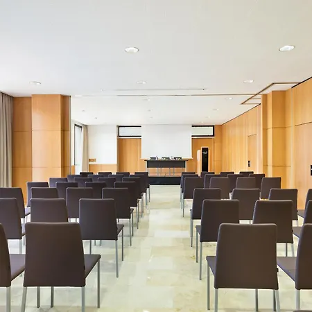 Best Western Premier Cmc Girona-2