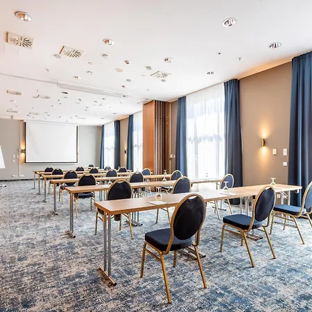 mightyTwice Hotel Dresden-3