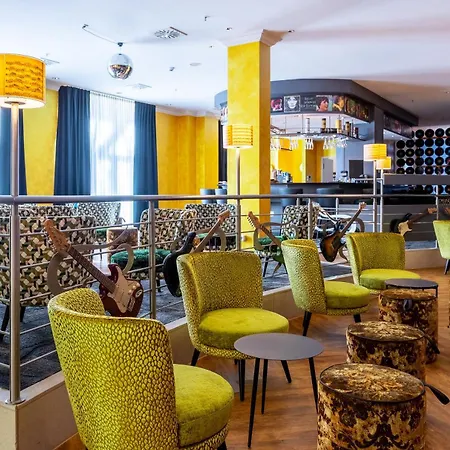 Mightytwice Hotel Dresden-2