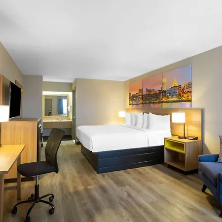 Days Inn By Wyndham Lonoke-3