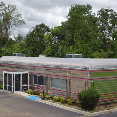 Value Inn - Livonia-3