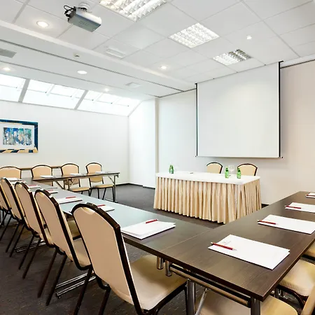Qubus Hotel Zielona Gora-2