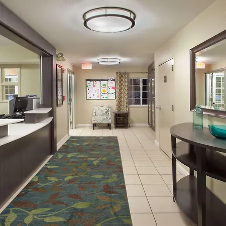 Sonesta Simply Suites Detroit Warren-2