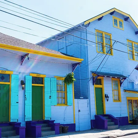 Historic Mardi Gras Inn-3