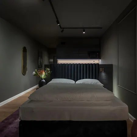 Leipzig Suites-3