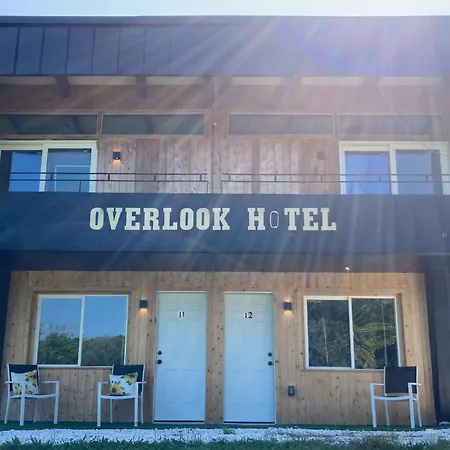 Overlook Hotel-2