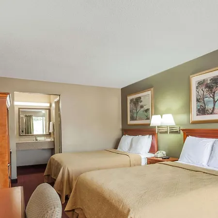 Knights Inn Lebanon-3