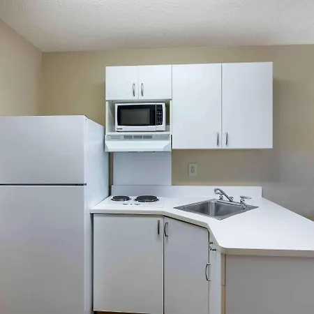 Extended Stay America Suites - Dallas - Greenville Avenue-3