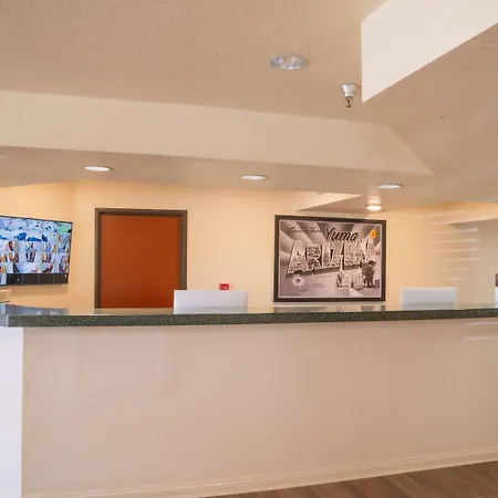 Super 8 By Wyndham Yuma-2