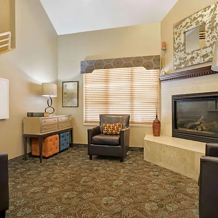 Days Inn By Wyndham Eagan Minnesota Near Mall Of America-2