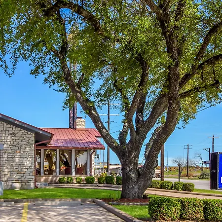 Americas Best Value Inn Columbus-3