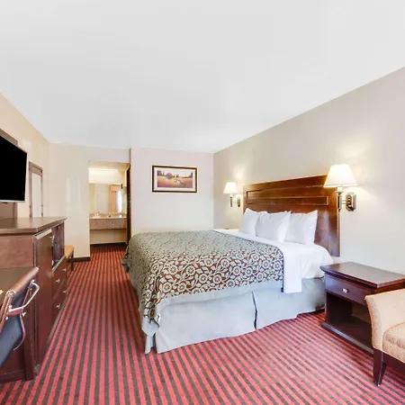 Days Inn By Wyndham Fort Stockton-3