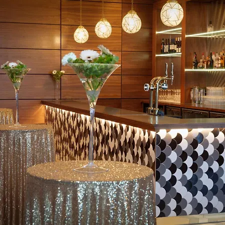Hilton Belfast-2