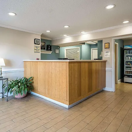 Suburban Studios Of Wilmington-3