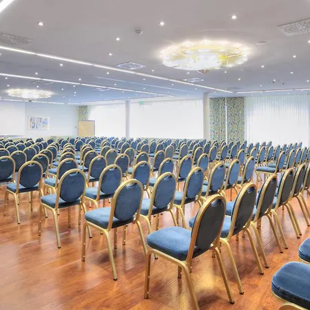 ACHAT Hotel Magdeburg-2