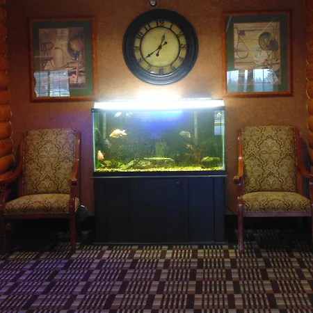 American Inn And Suites Houghton Lake-3