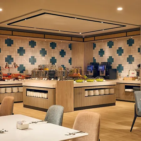Holiday Inn Express & Suites Singapore Novena By Ihg-3