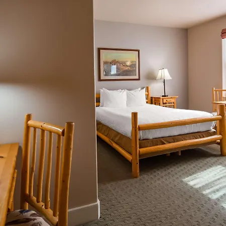 Best Western Plus Plaza Hotel-2