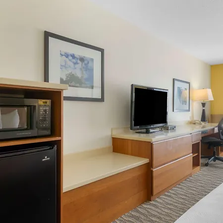 Best Western Plus Park Place Inn & Suites-2