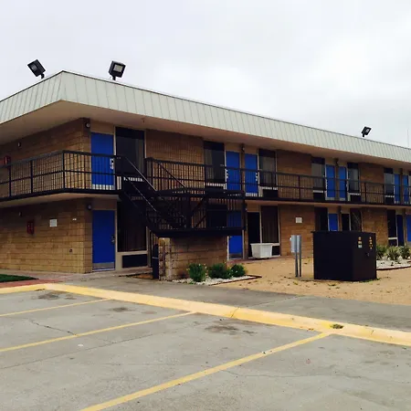 Americas Best Value Inn Beeville-2