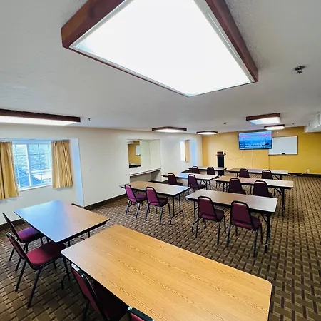 Surestay Hotel By Best Western Christiansburg Blacksburg-2