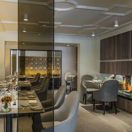 Four Seasons Hotel The Westcliff-3
