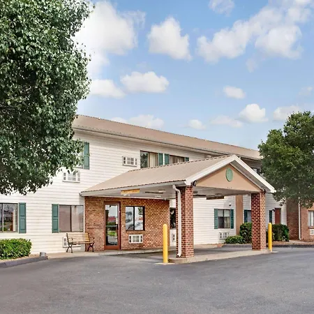 Super 8 By Wyndham West Memphis-3