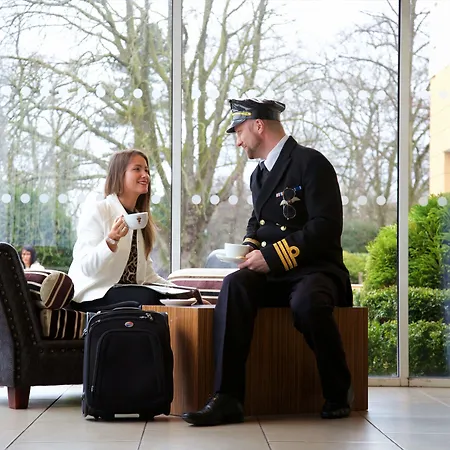 Manchester Airport Stanley Hotel By Belvilla-3
