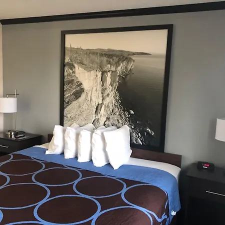 Super 8 By Wyndham Duluth-3