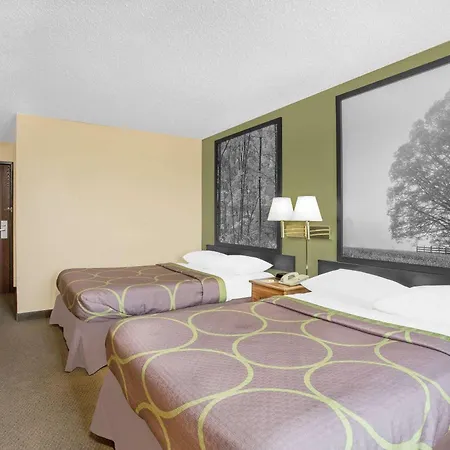 Super 8 By Wyndham Roanoke Va-2