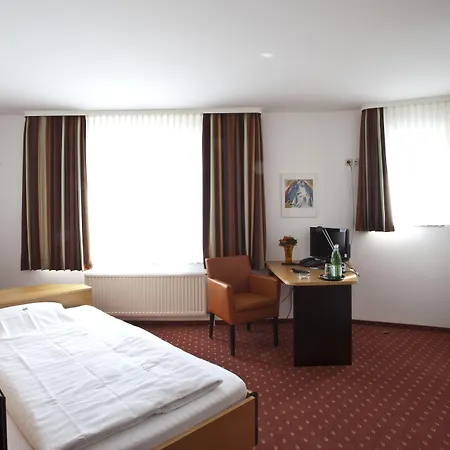Hotel Am Braunen Hirsch-3