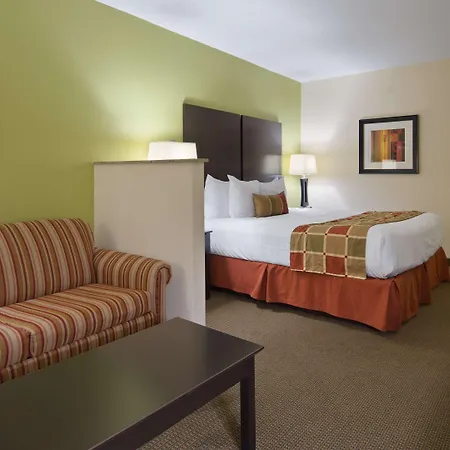 Best Western Plus Huntersville-3
