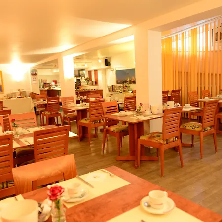Hotel National Düsseldorf (Superior)-3