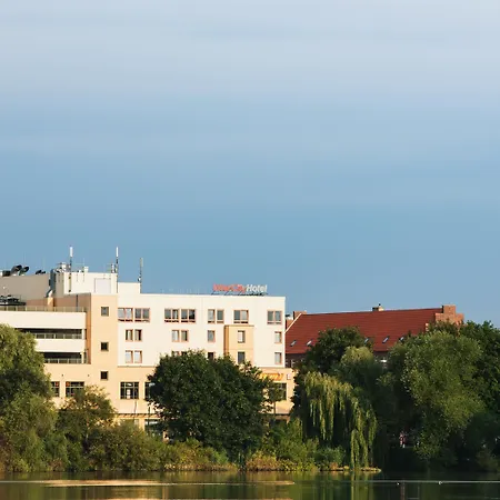 Intercityhotel Stralsund-3