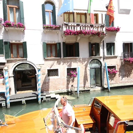 Hotel Colombina-3