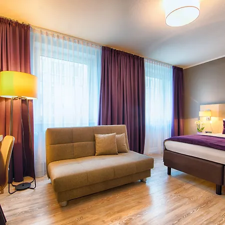 Leonardo Hotel Frankfurt City Center-3