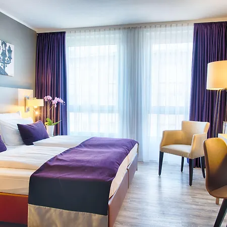 Leonardo Hotel Frankfurt City Center-3