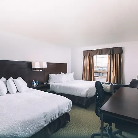 Service Plus Inns And Suites-3