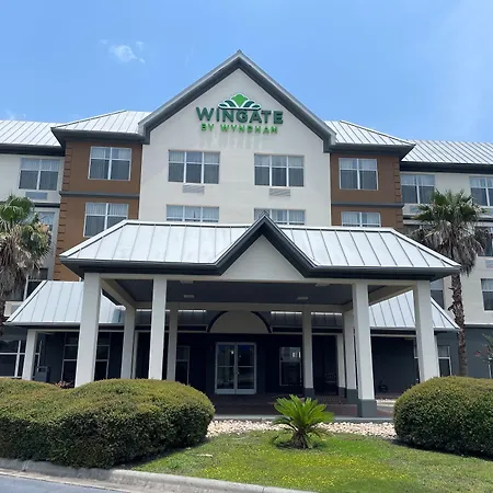 Wingate By Wyndham Savannah Gateway-2